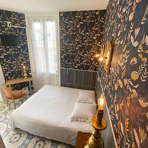 Camera con letto king size